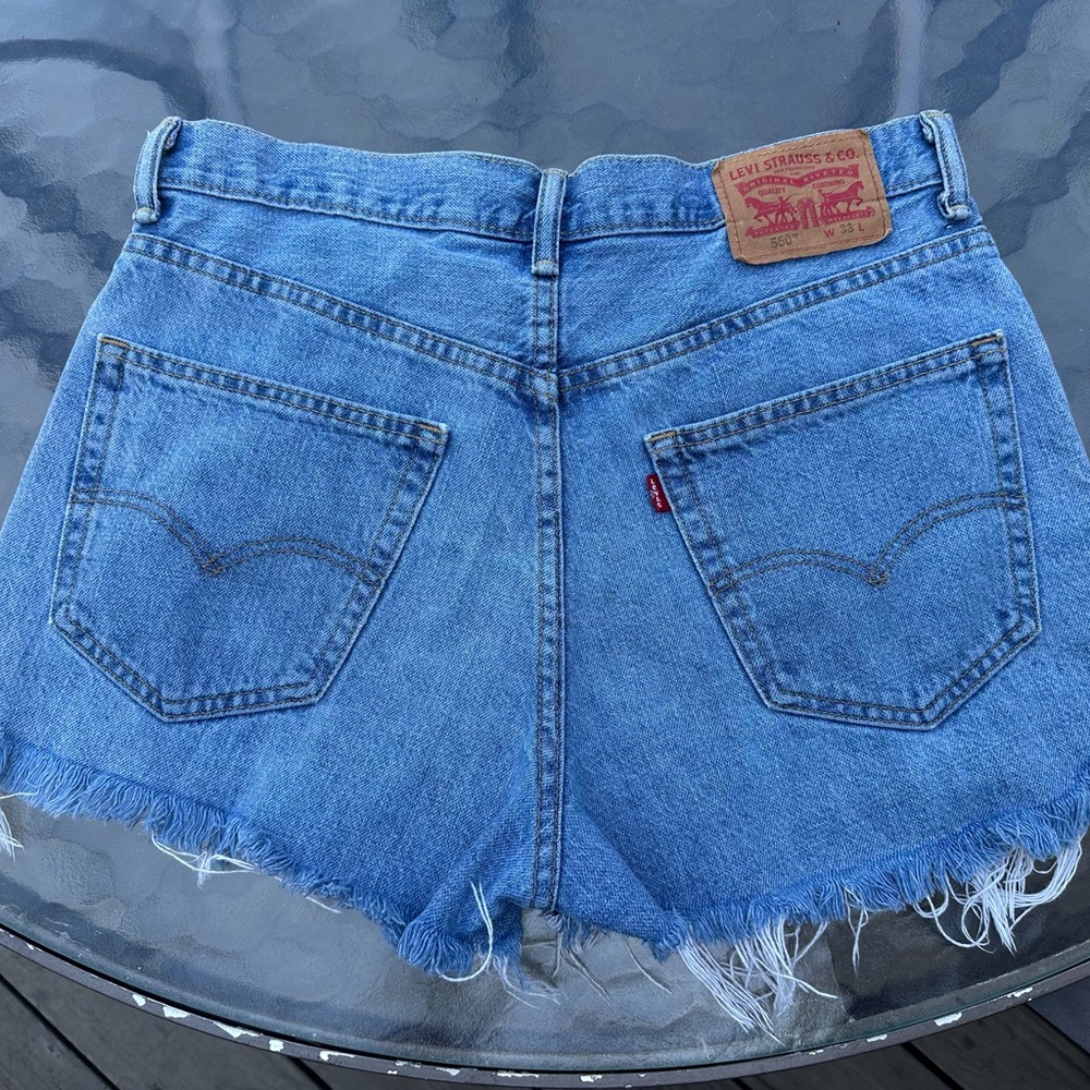 Vintage Levis Cutoff Shorts size 33 High-waisted